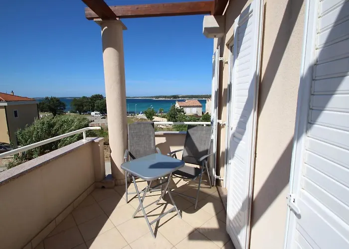Four Bedroom Beach House Amaya Medulin