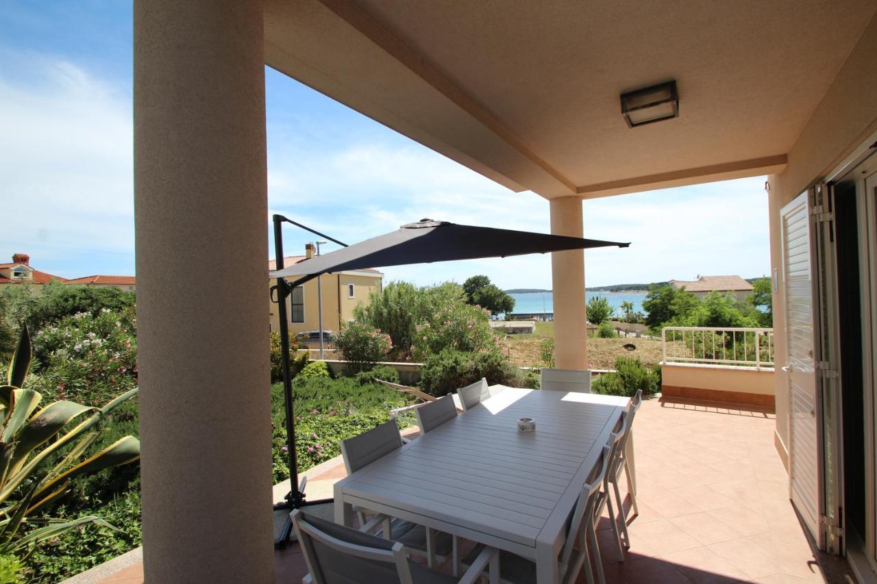 Villa Four Bedroom House Amaya Medulin