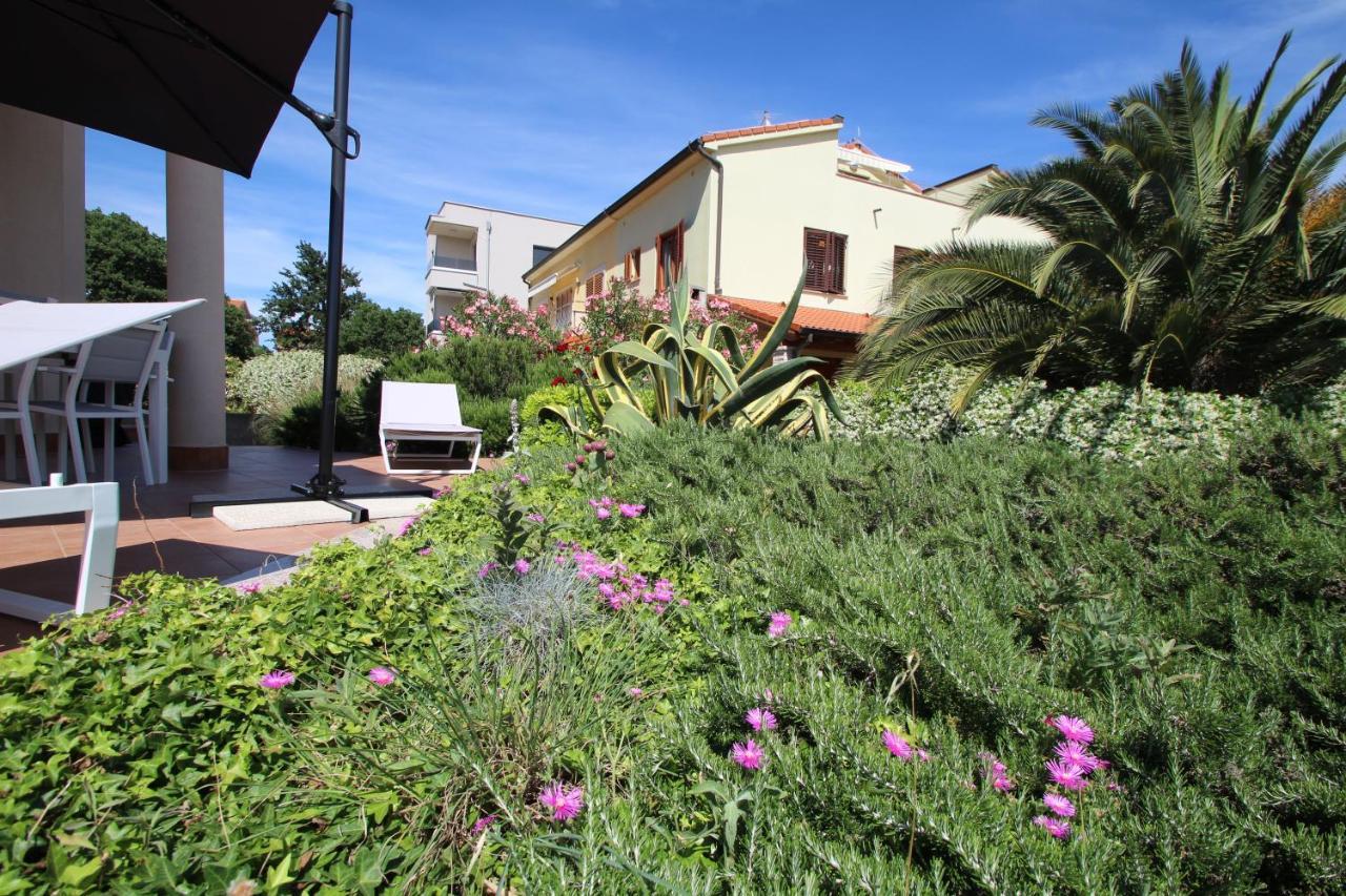 Four Bedroom House Amaya Villa