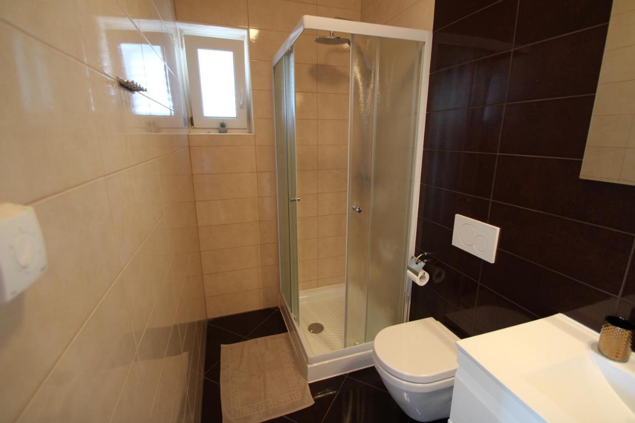Four Bedroom House Amaya